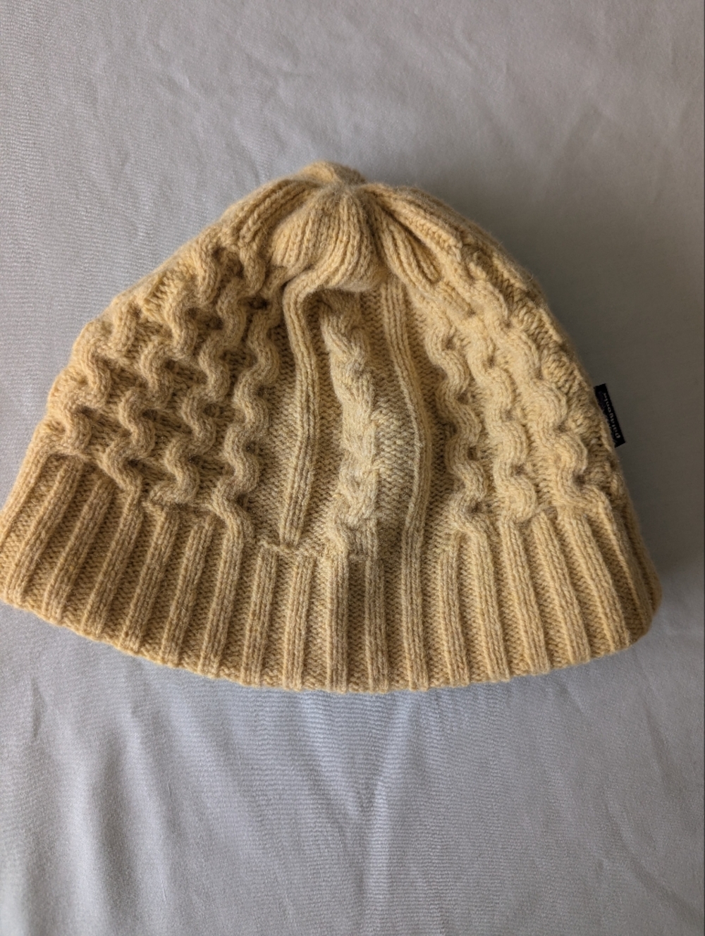Patagonia Coastal Cable Beanie In Yellow - Picture 4 of 7